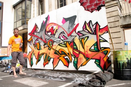 Graf place de l'Abbé Bessou - Ruée Vers l'Art 2011