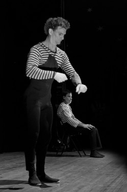 C'est Quoi Ce Cirque ? Les Échappés du Carré Acte 8