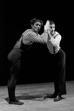 C'est Quoi Ce Cirque ? Les Échappés du Carré Acte 8