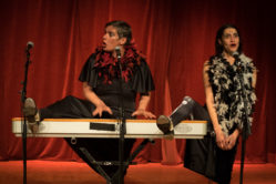 les Kag - Stress et Paillettes